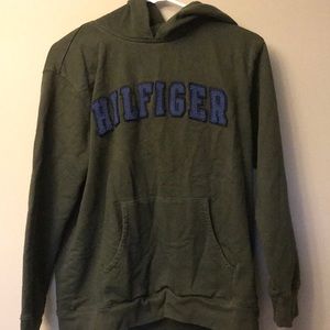 🖤 2/15 - TOMMY HILFIGER SWEATSHIRT